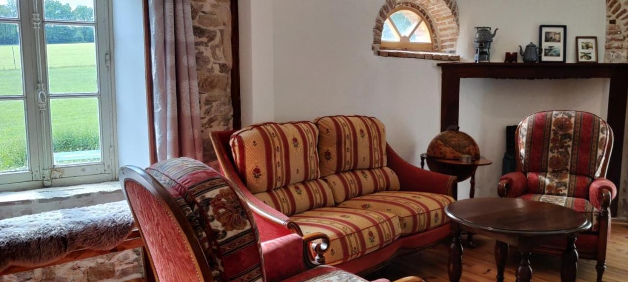 Gites Du Castellare Le Chalard Εξωτερικό φωτογραφία